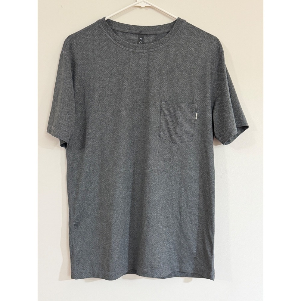Vuori Tradewind Performance Tee Mens Medium Charcoal Gray Heather V109 Shirt